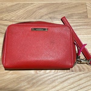 Coral stela and dot wallet